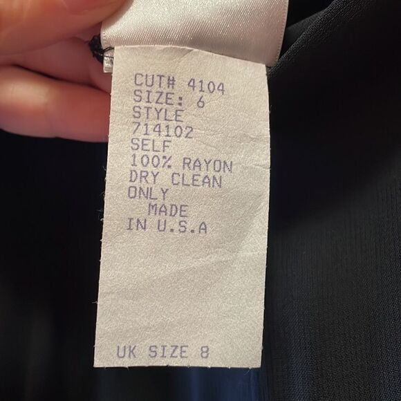 Tadashi Shoji Black Seaton Chiffon Panel Pant - Picture 9 of 9